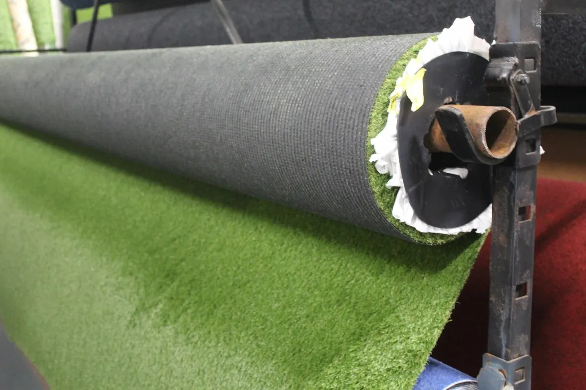Cushioned 40mm Artificial Grass - Brown Thatched E - Image 4