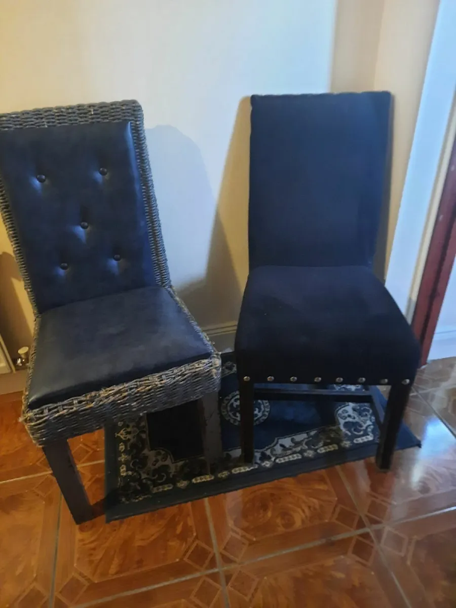 Vintage pub chairs - Image 1