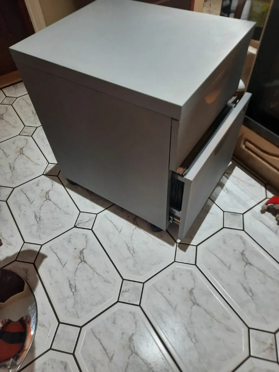 Office pedestal - Image 2