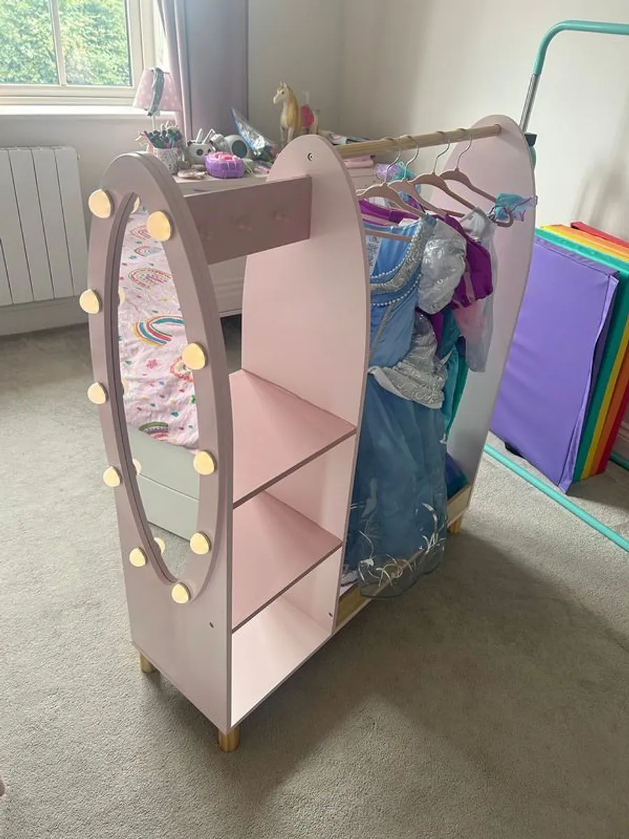 Dimples Wooden Dress-Up Rack with Light-Up Mirror including DISNEY princess dresses! - Image 4