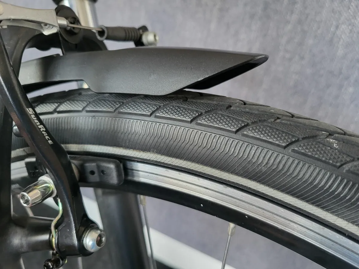 Hybrid bike (guarantee) - Image 3