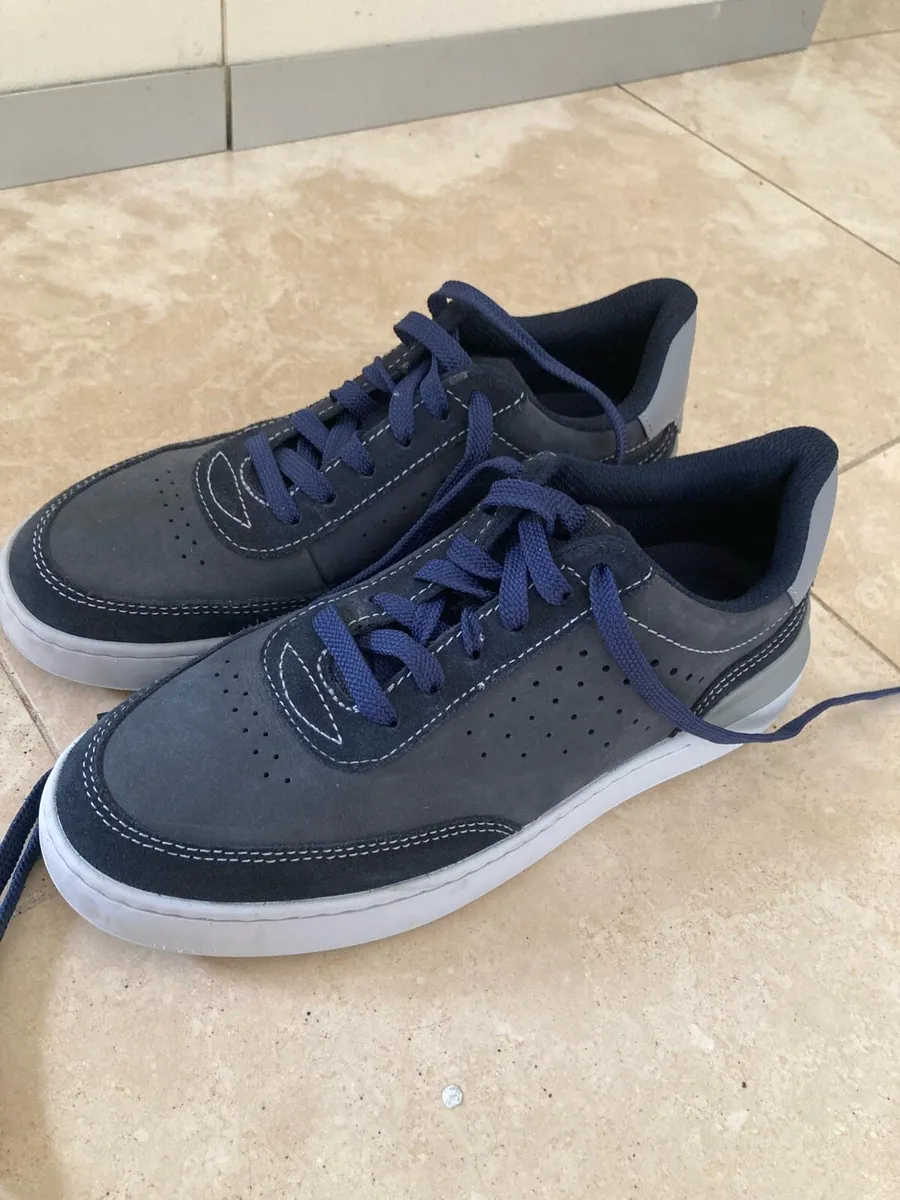 Teen boys shoes - Image 1