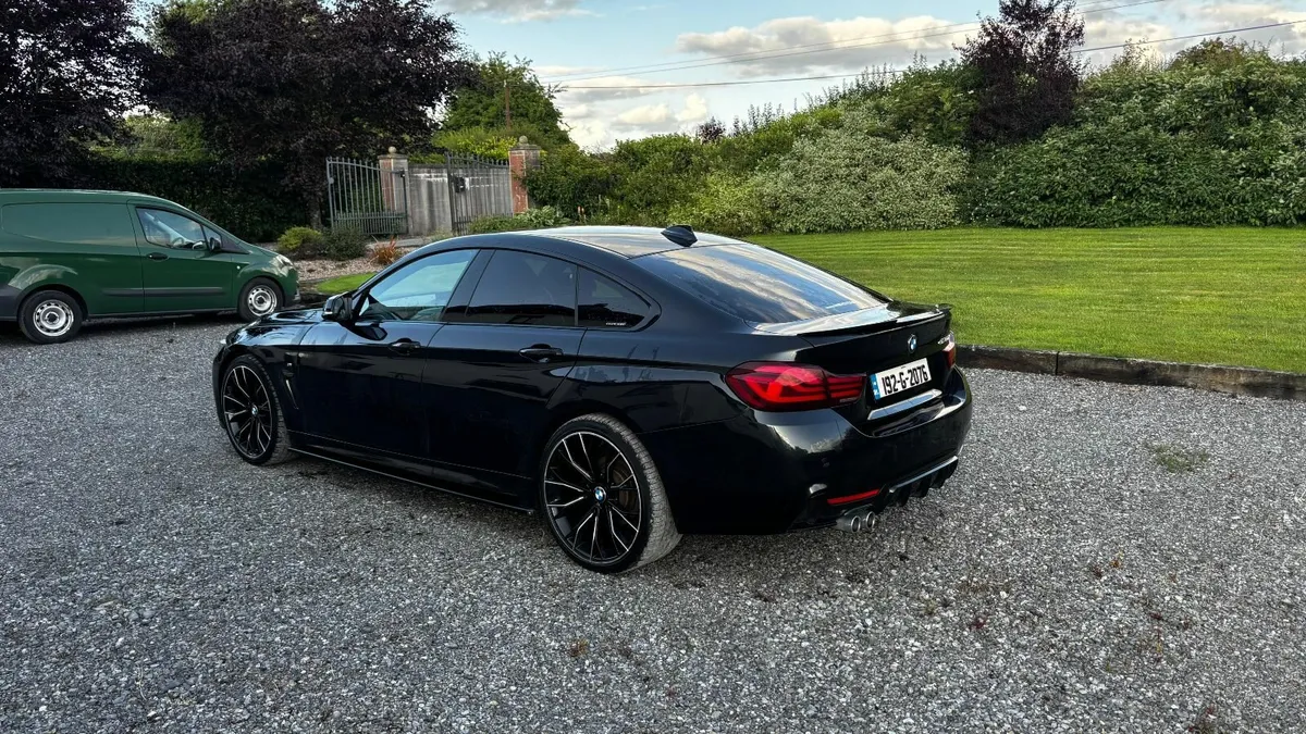 BMW 4-Series 2019 - Image 4