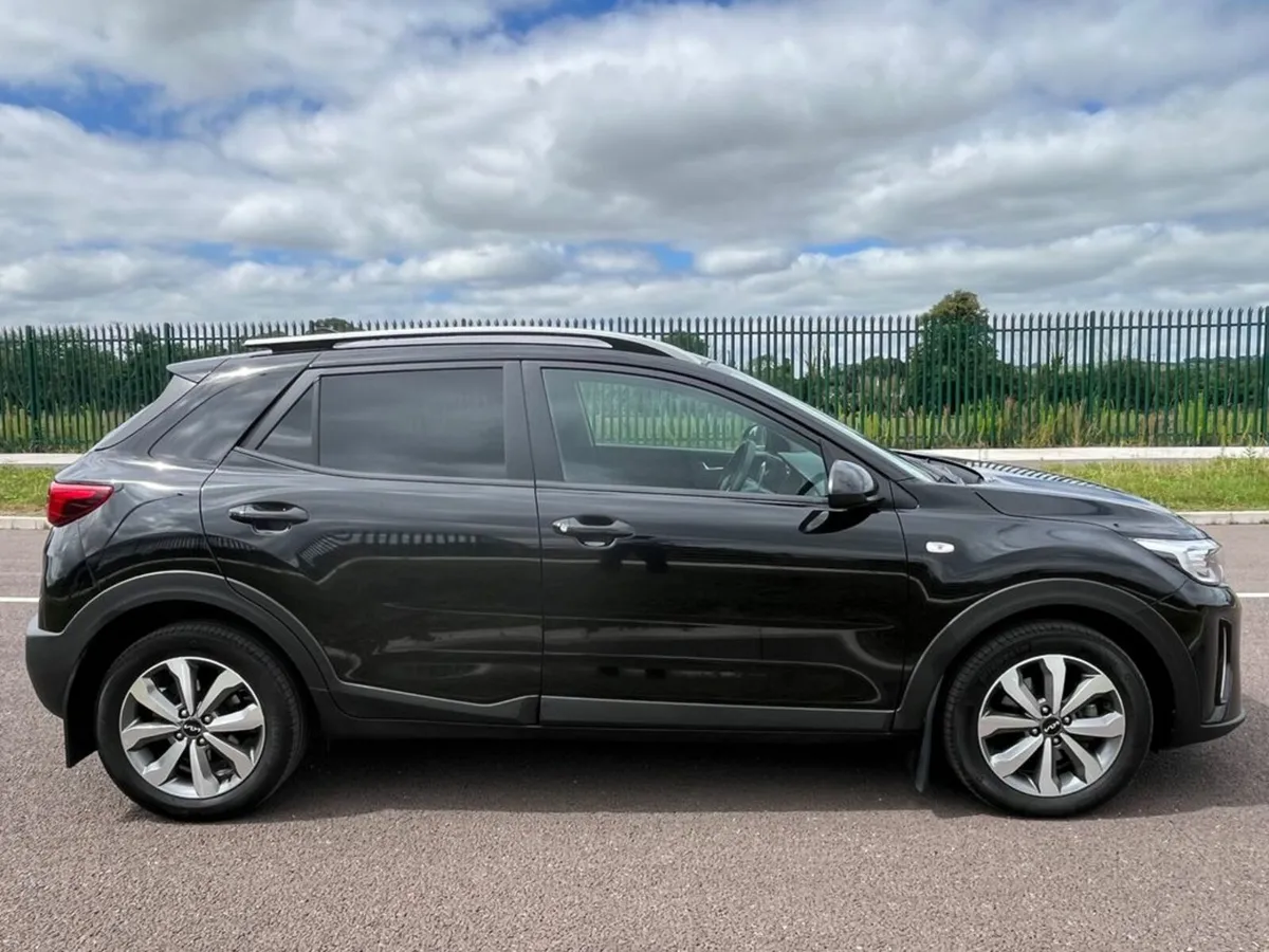 Kia Stonic 1.0 K2 MY25 MT, **6 year warranty**Blue - Image 3