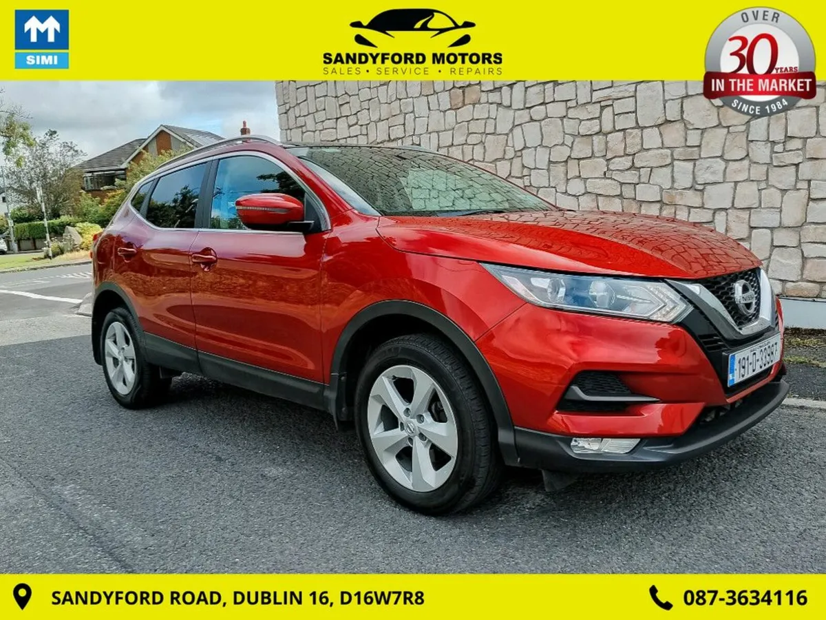 Nissan Qashqai 1.5 SV Pan Sunroof 18 4DR - Image 1