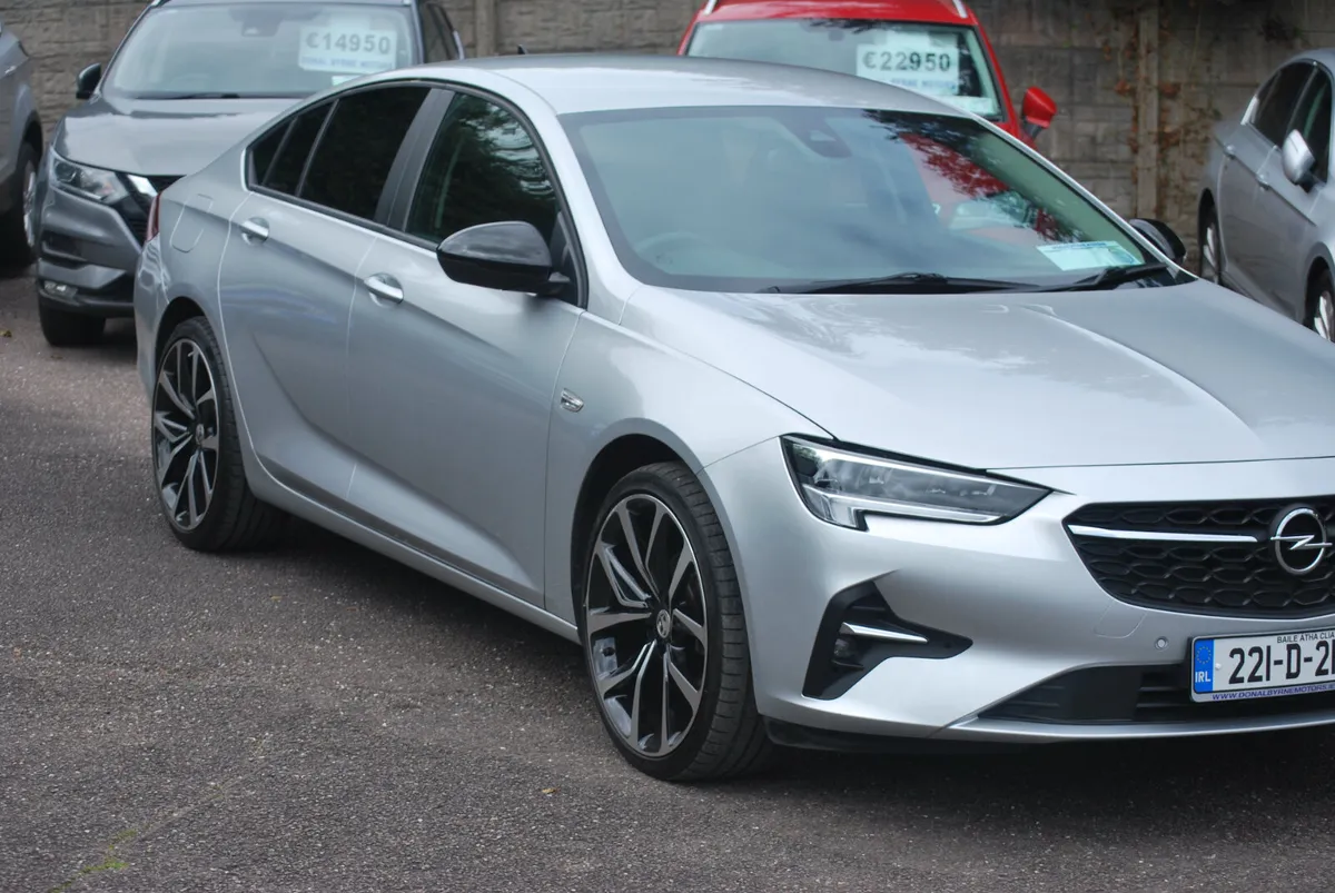 Opel Insignia 2022 1.5 SC - Image 3