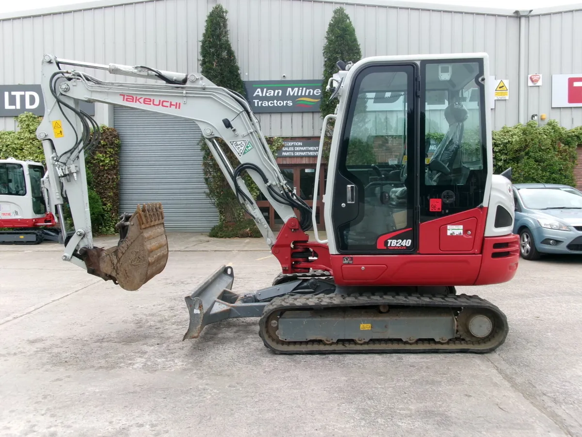 Takeuchi TB240   #14004970 - Image 1