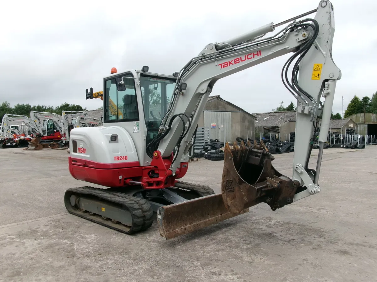 Takeuchi TB240   #14004970 - Image 4