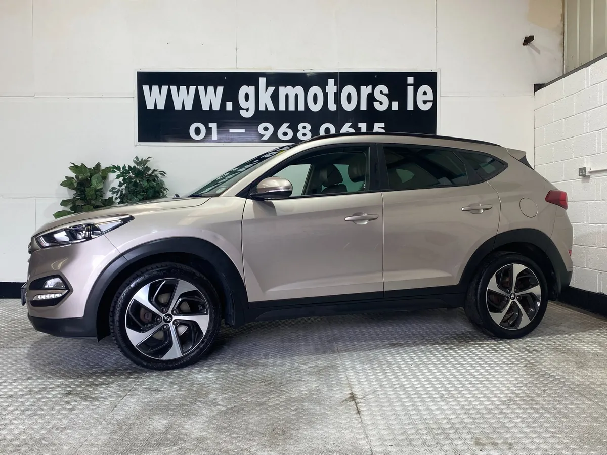 Hyundai Tucson 2016//PREMIUM//FINANCE AVAILABLE - Image 3