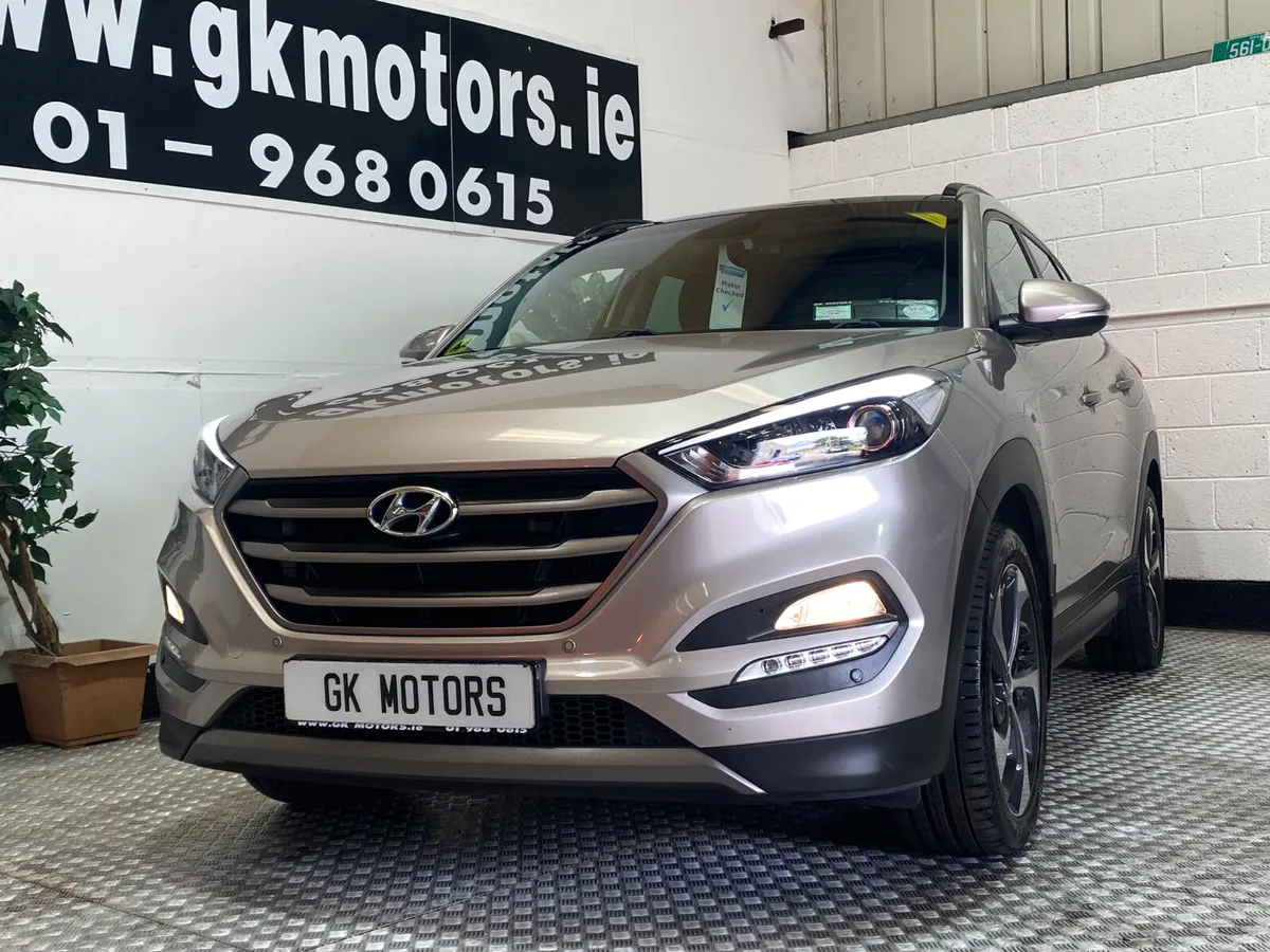 Hyundai Tucson 2016//PREMIUM//FINANCE AVAILABLE - Image 4