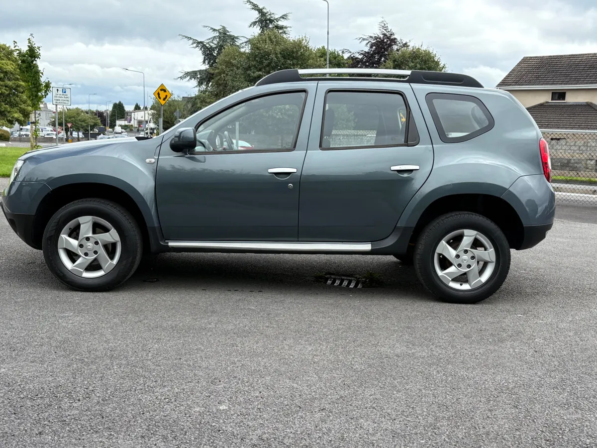 Dacia Duster 2014 (142) diesel only 151km - Image 4