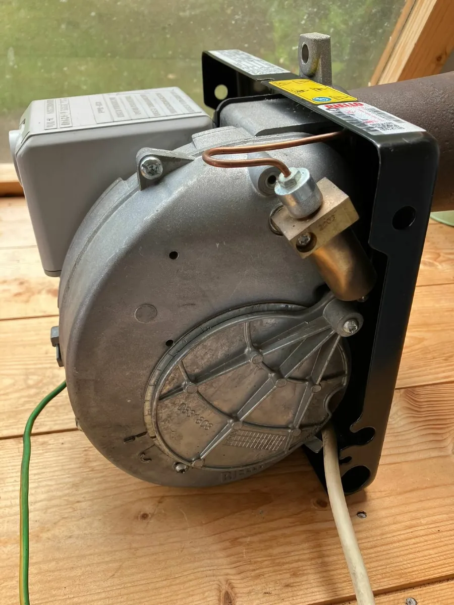 Riello 40 G3B Oil Burner - Image 2