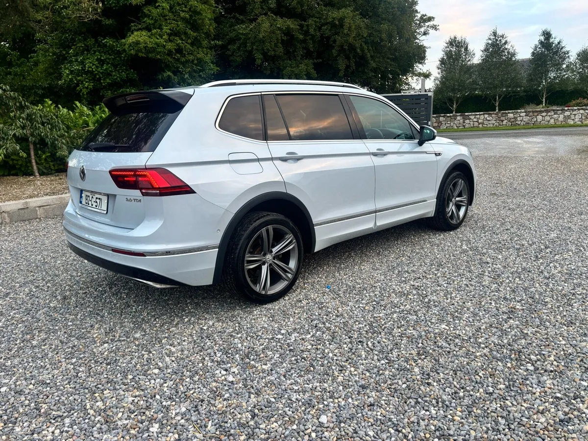 Volkswagen Tiguan Allspace R Line 150Bhp - Image 4