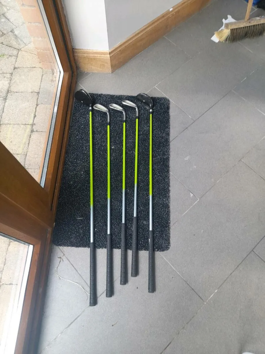 Kids Golf Clubs - Image 1