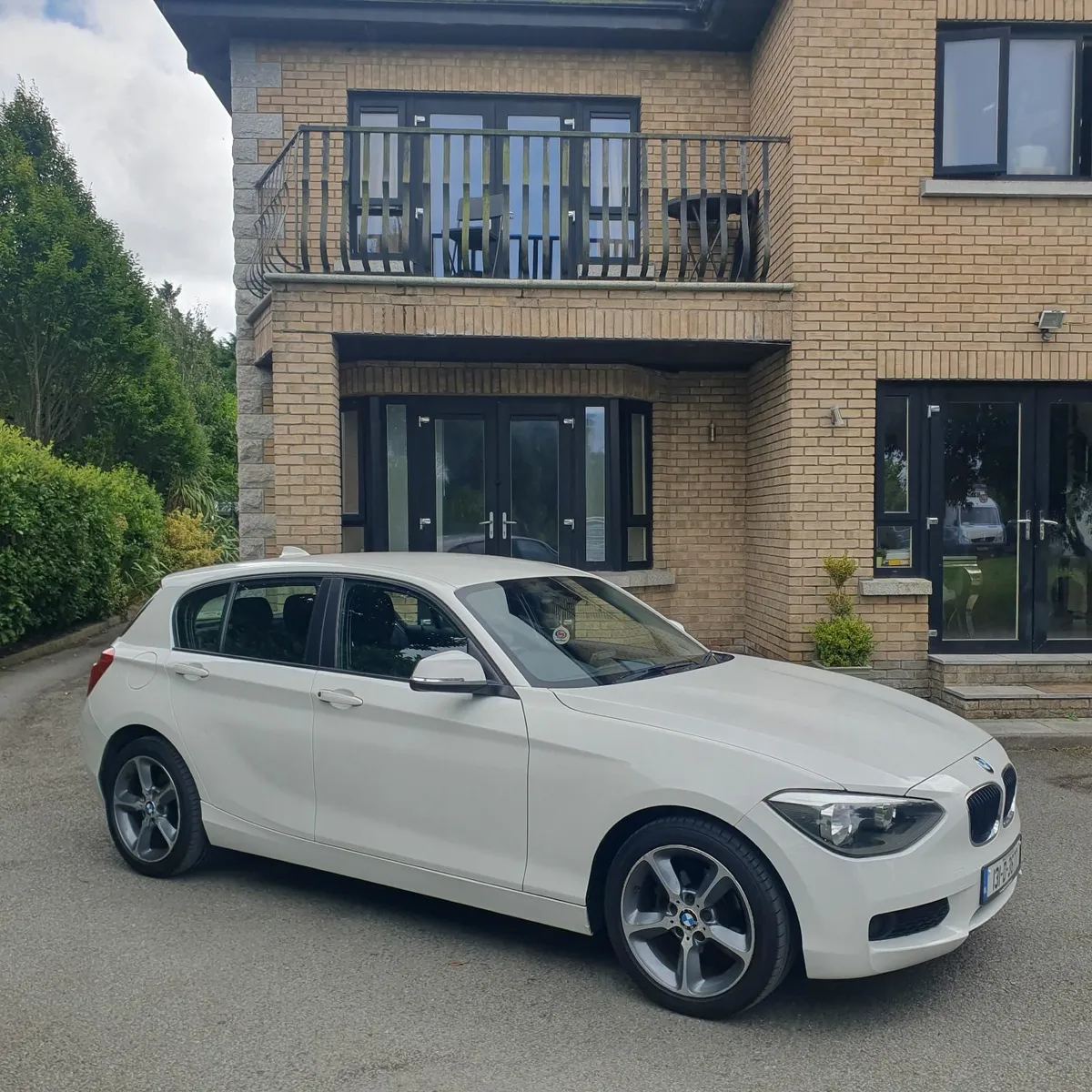 BMW 114i  2013 new Nct 67klms - Image 1