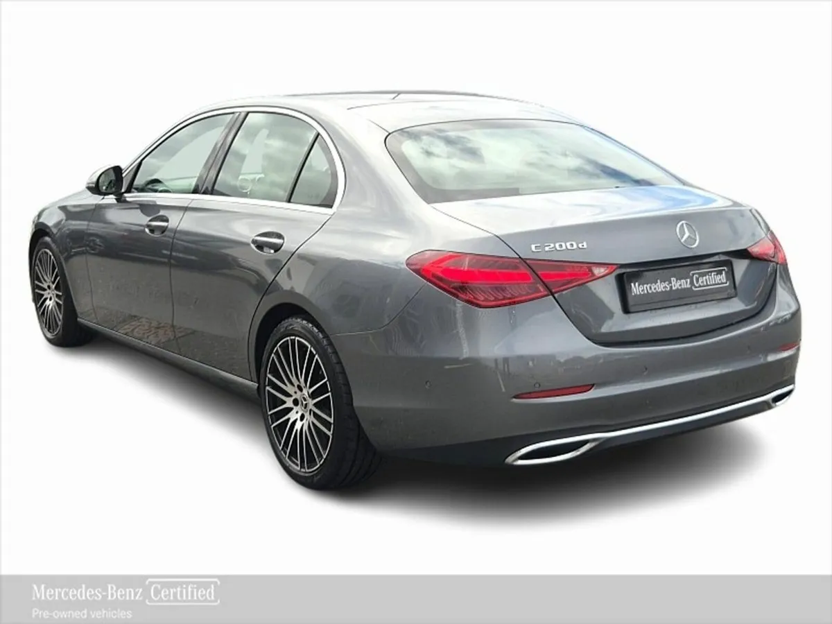 Mercedes-Benz C-Class C200d Avantgarde *LOW MILEAG - Image 3