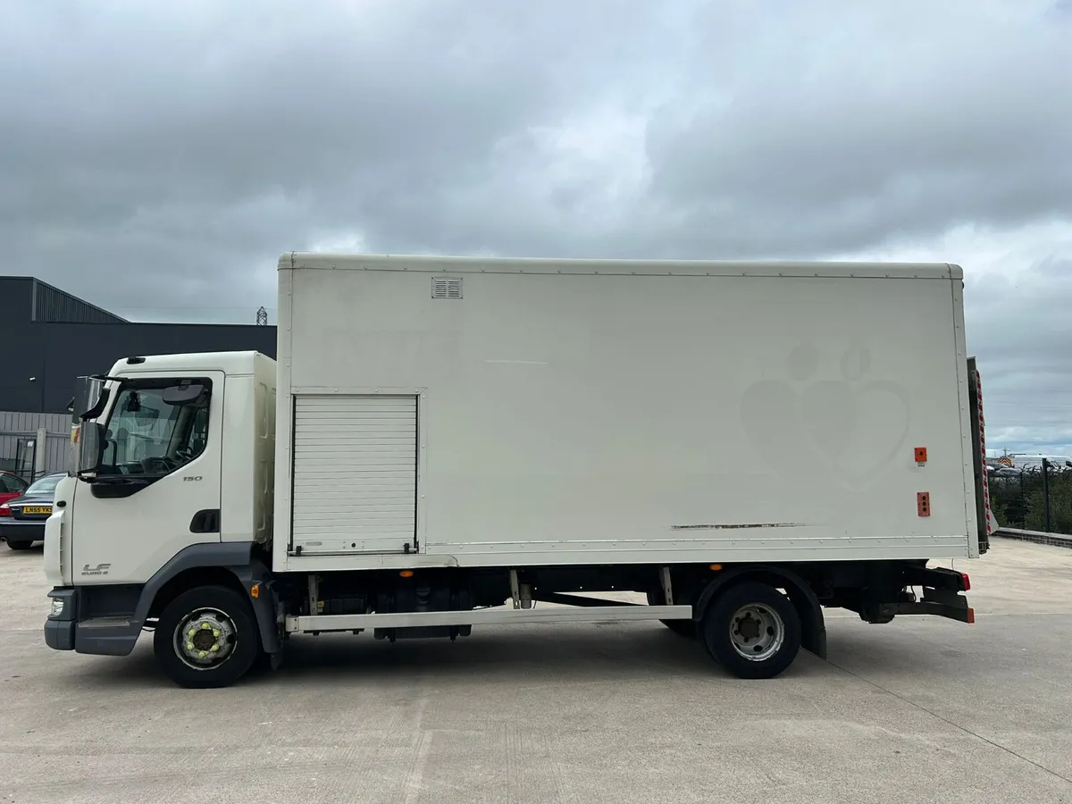 2018 DAF LF 45-150 Box Van - Image 4