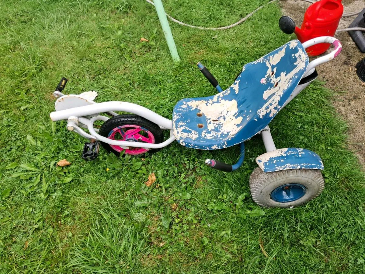 Rocker - Image 3