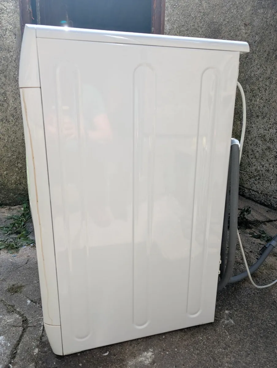 Indesit A+++ Rated Washing Machine - Image 4