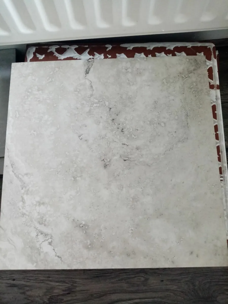 Floor tiles - Image 1