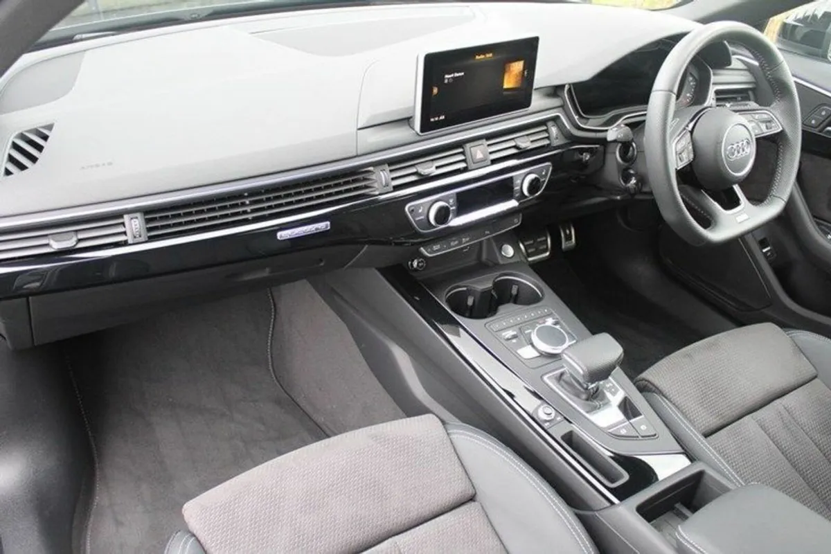 Audi A4 Black Edition 40 TDI Quattro 190PS STronic - Image 3