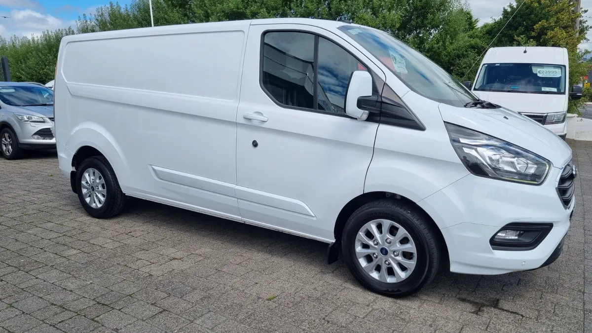 191 FORD CUSTOM LWB HIGH SPEC VAN GREAT VALUE - Image 2