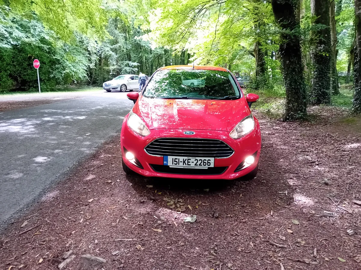 151 FORD FIESTA  1.2 i ZETEC ONLY 135 KLMS - Image 2
