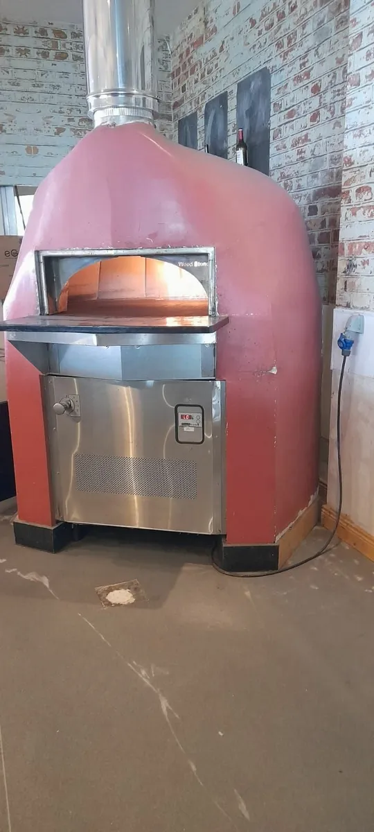 Commercial Pizza Oven - Image 2