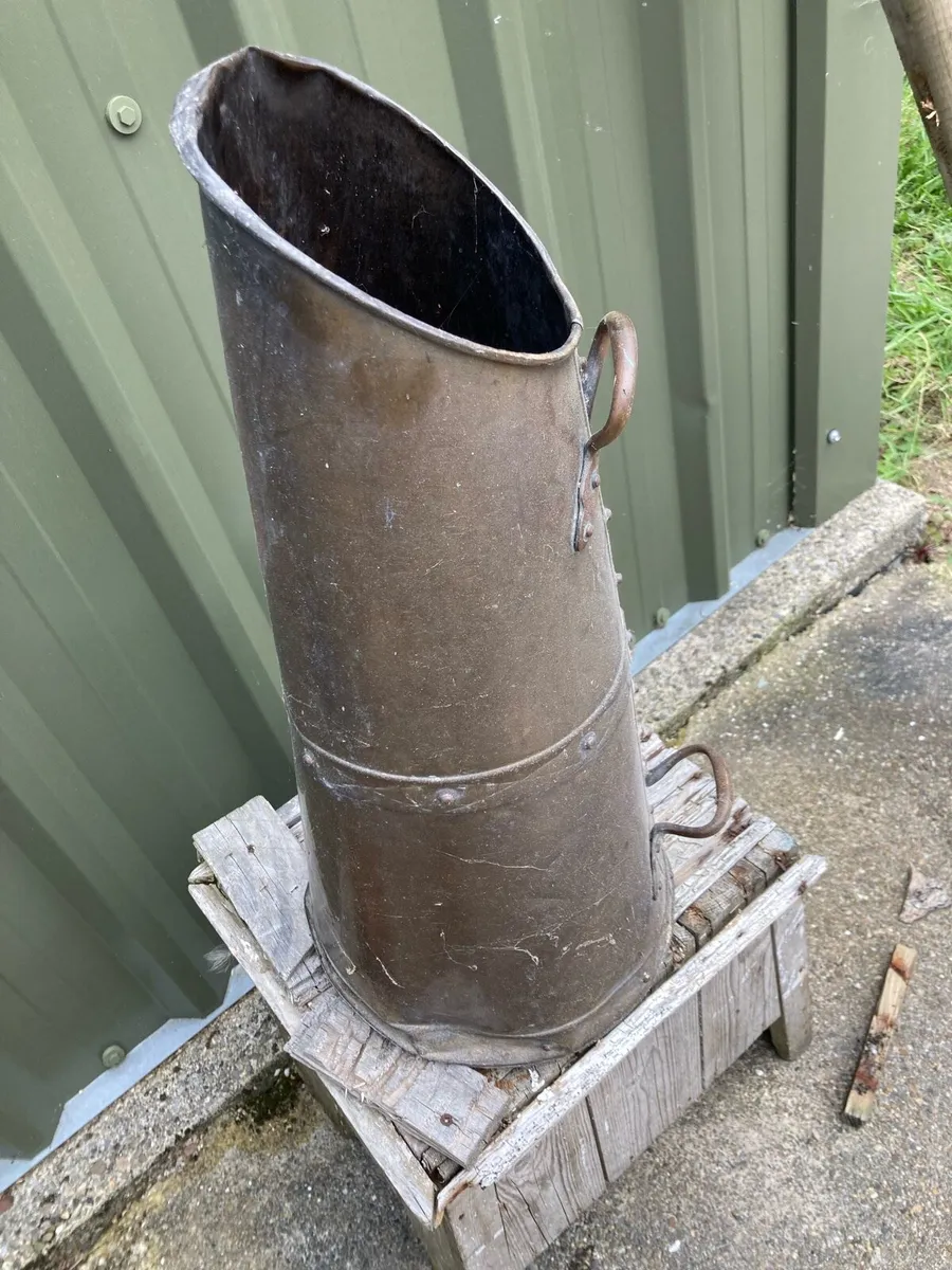 Old brass coal bucket - Image 2