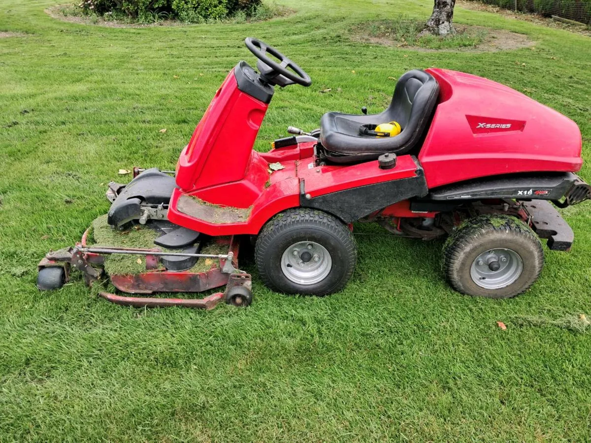 Ride on Lawnmower - Image 1