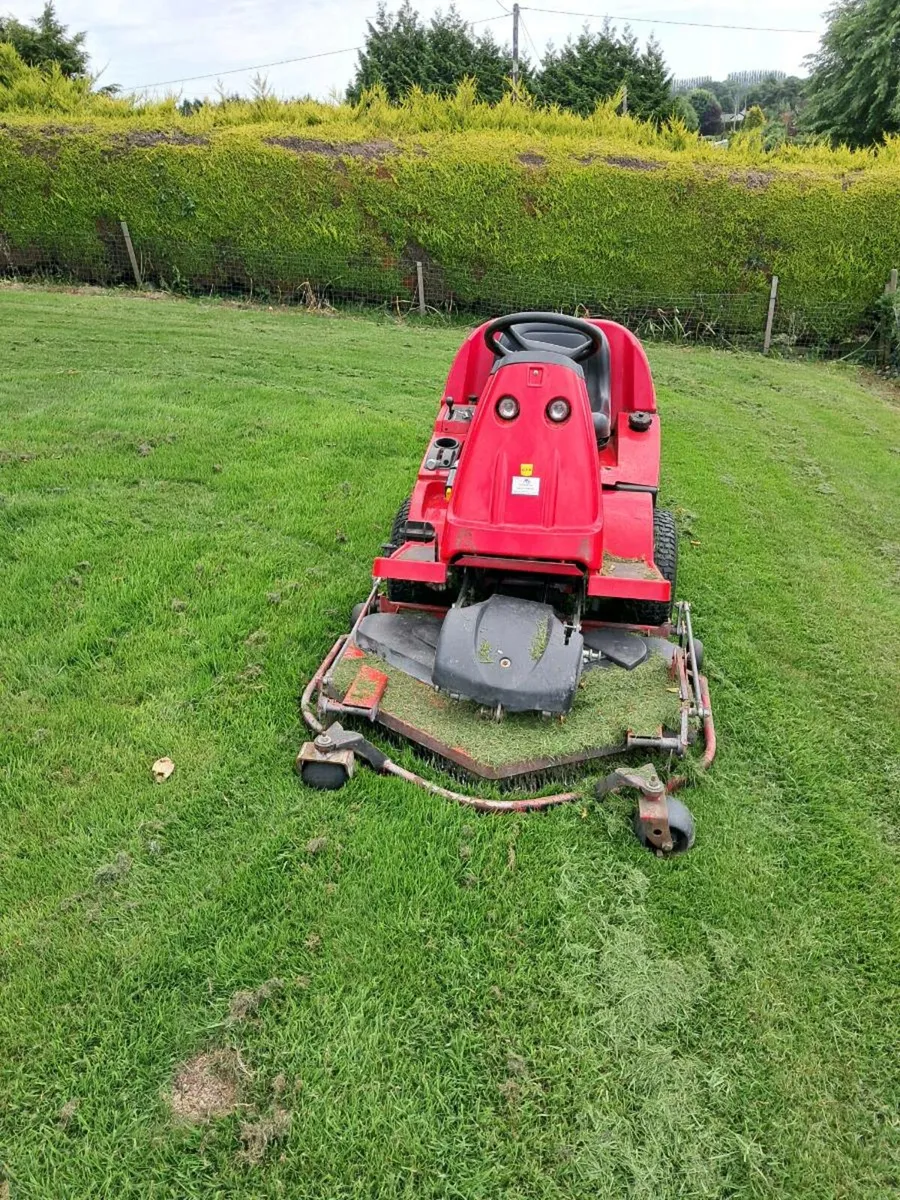 Ride on Lawnmower - Image 3