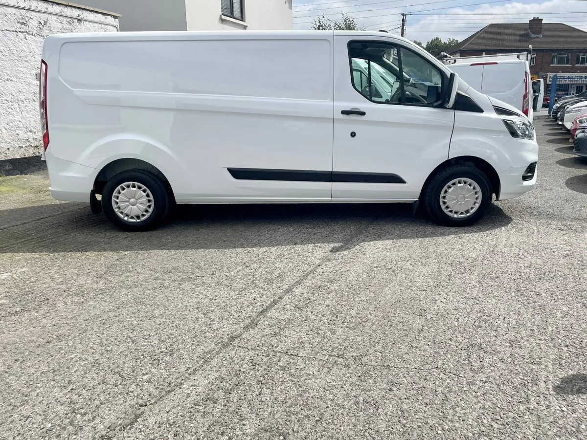 Ford Transit Custom 300L2 Trend 2.0TDCI 130PS,2022 - Image 3
