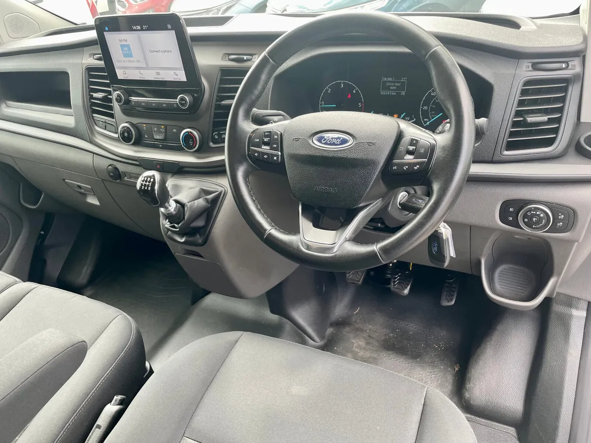 Ford Transit Custom 300L2 Trend 2.0TDCI 130PS,2022 - Image 4
