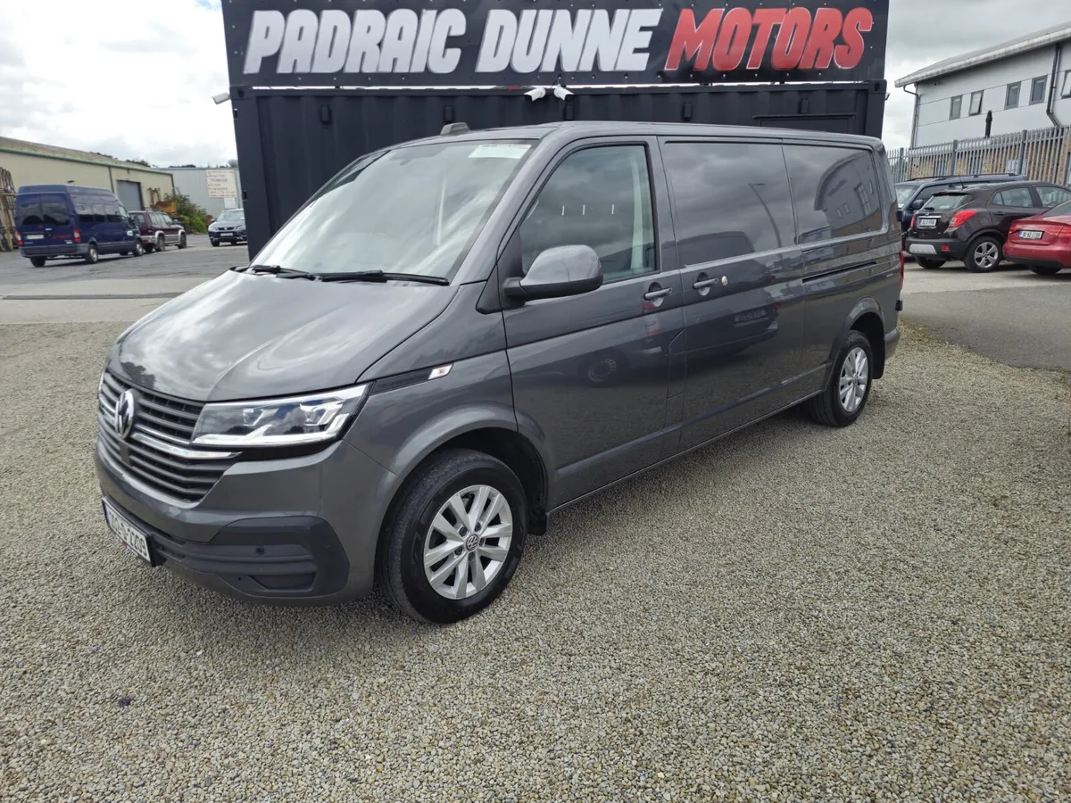 202 VW Transporter Highline DSG 4Motion - Image 1