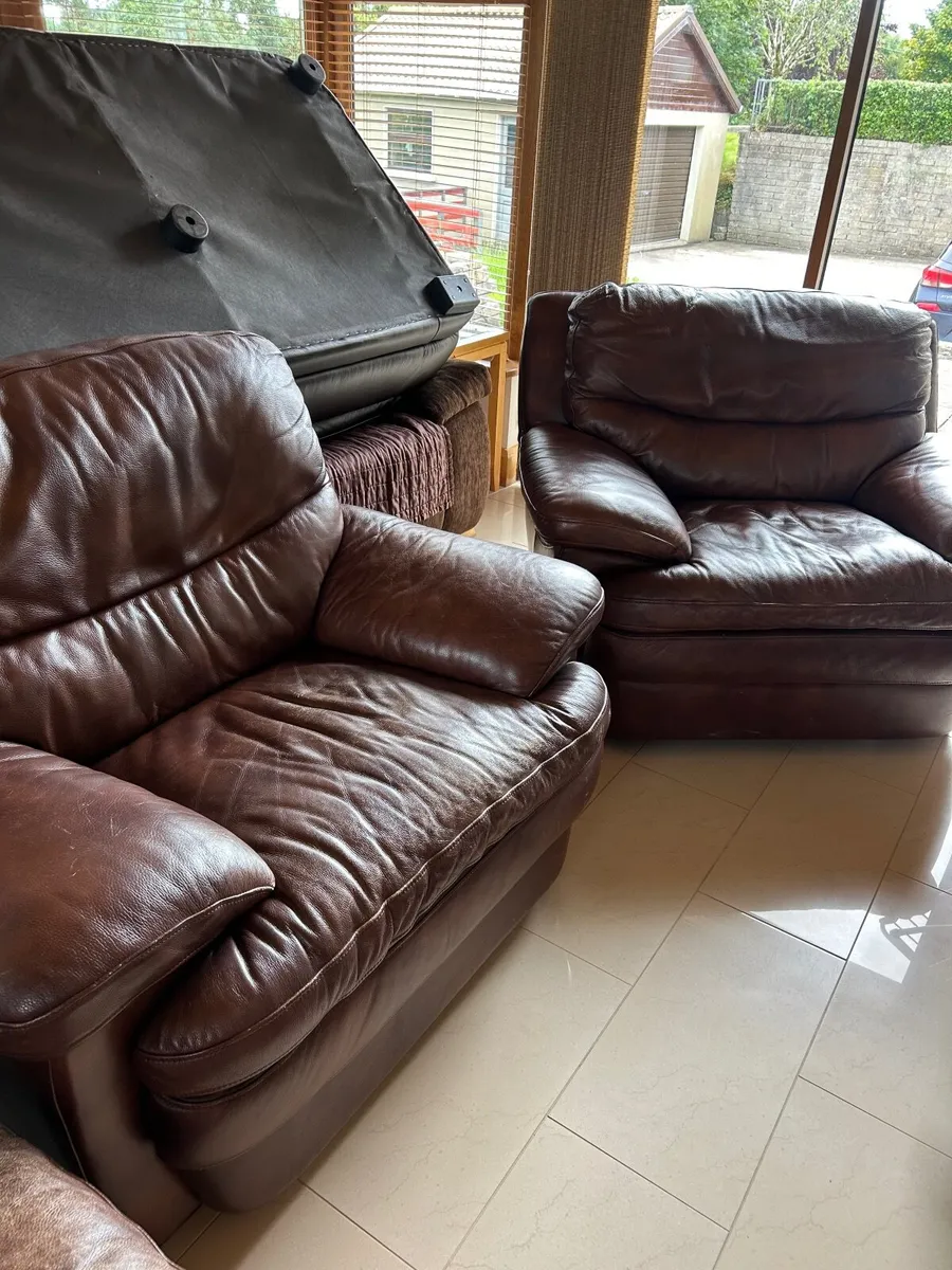 Suite of Furniture - Image 3