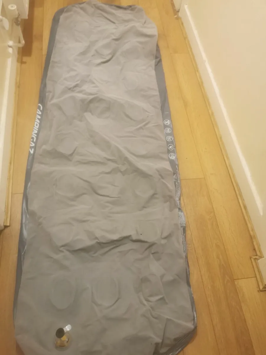 Air bed by Campingaz - Image 1