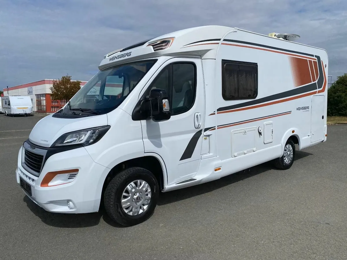 Weinsberg Cara Compact 600 MEG Motorhome - Image 1