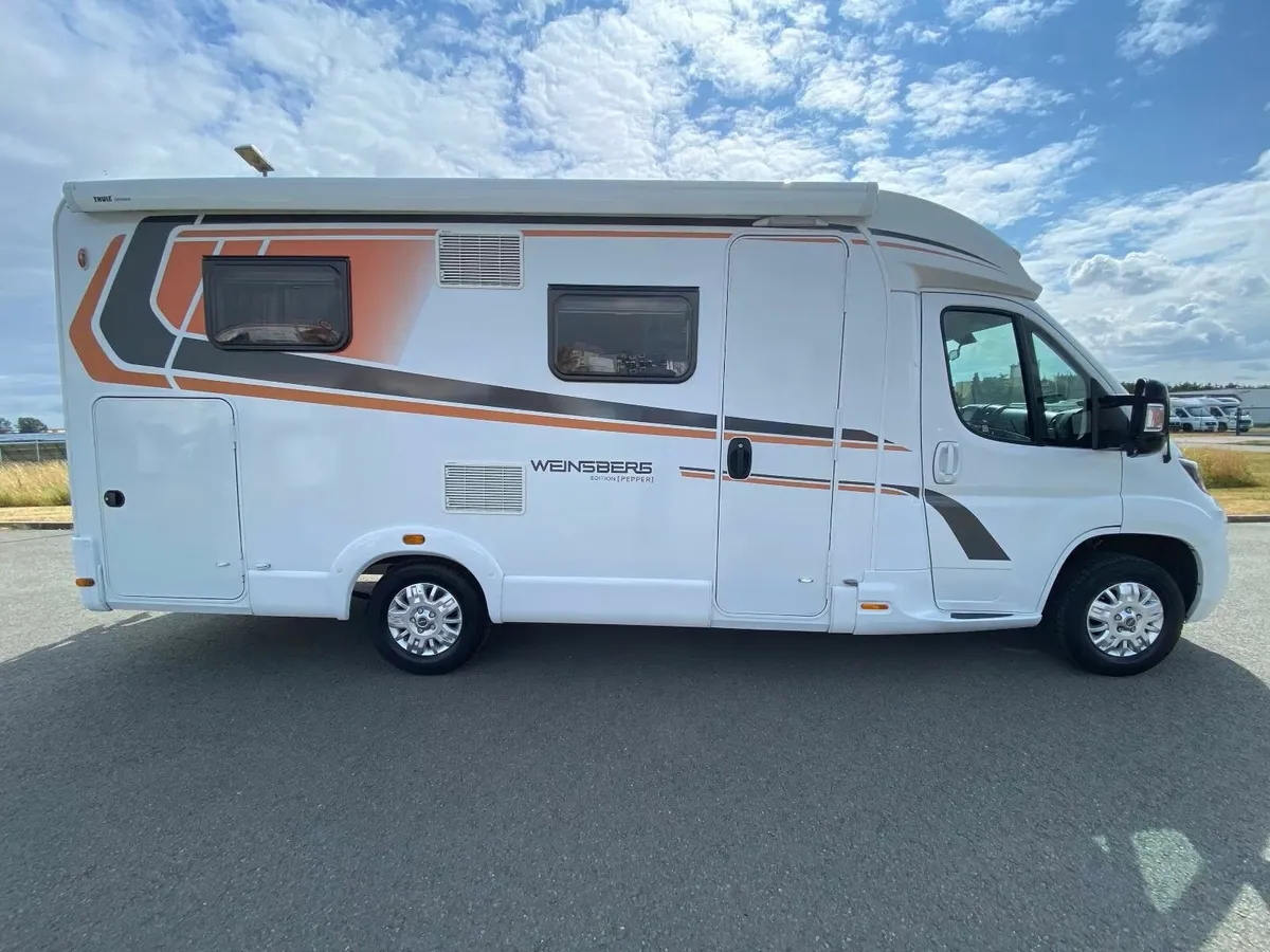 Weinsberg Cara Compact 600 MEG Motorhome - Image 3
