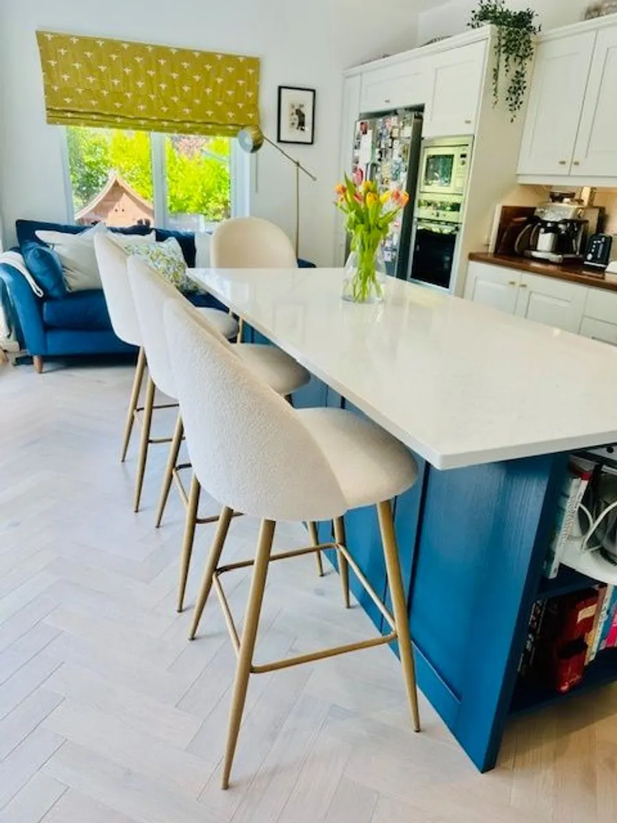 Set of 4 Cream/Off White Counter Stools/Bar Stools - Image 3