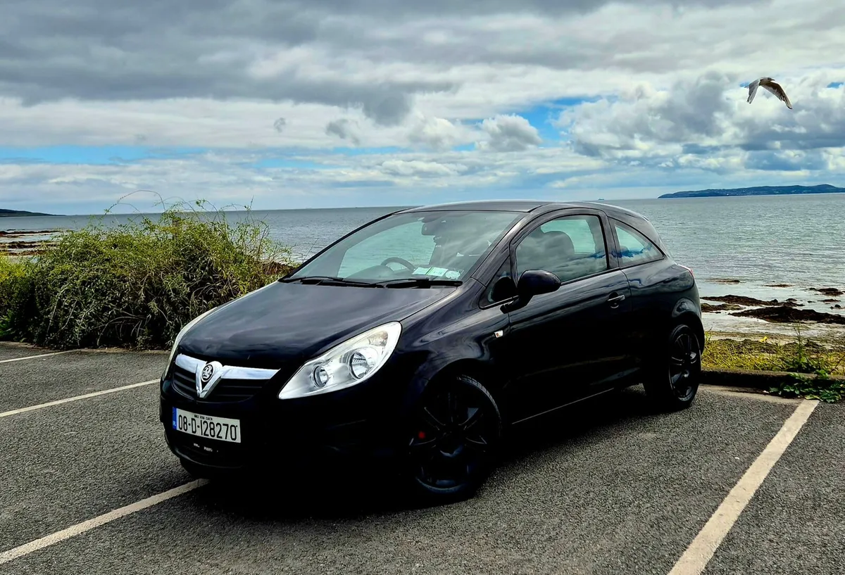 08 Vauxhall Corsa Design 1.2 tax n test 08/25 - Image 4