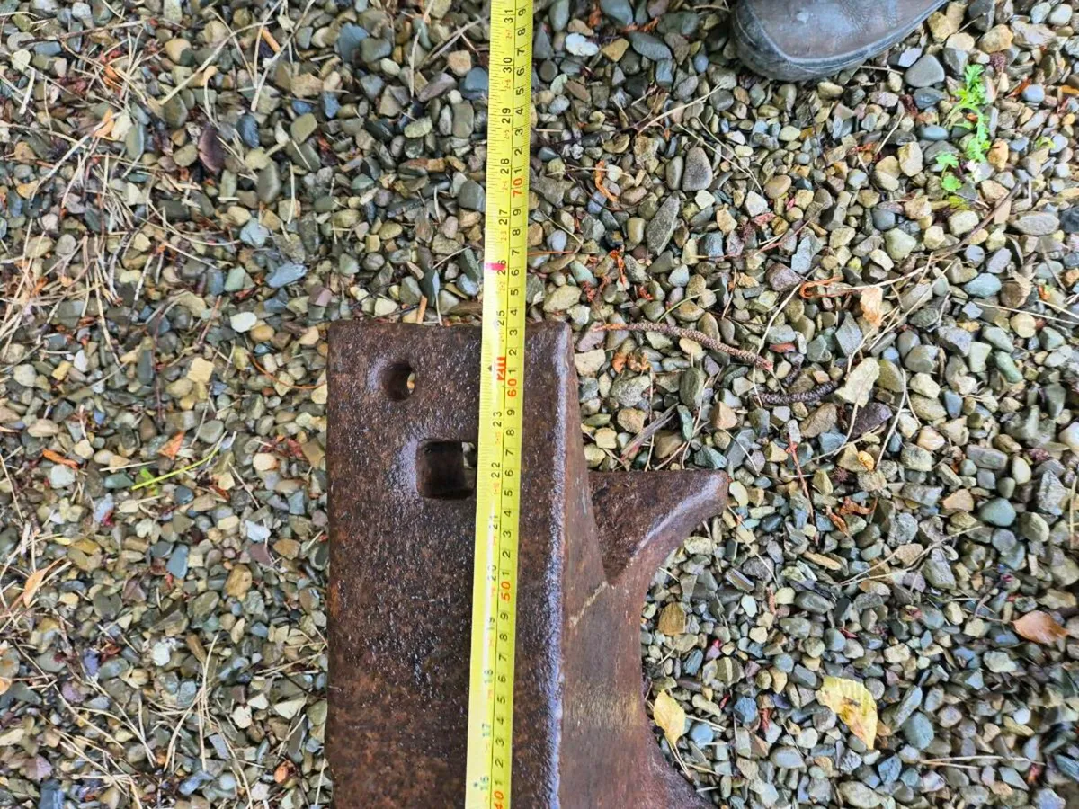 Blacksmiths Anvil - Image 3