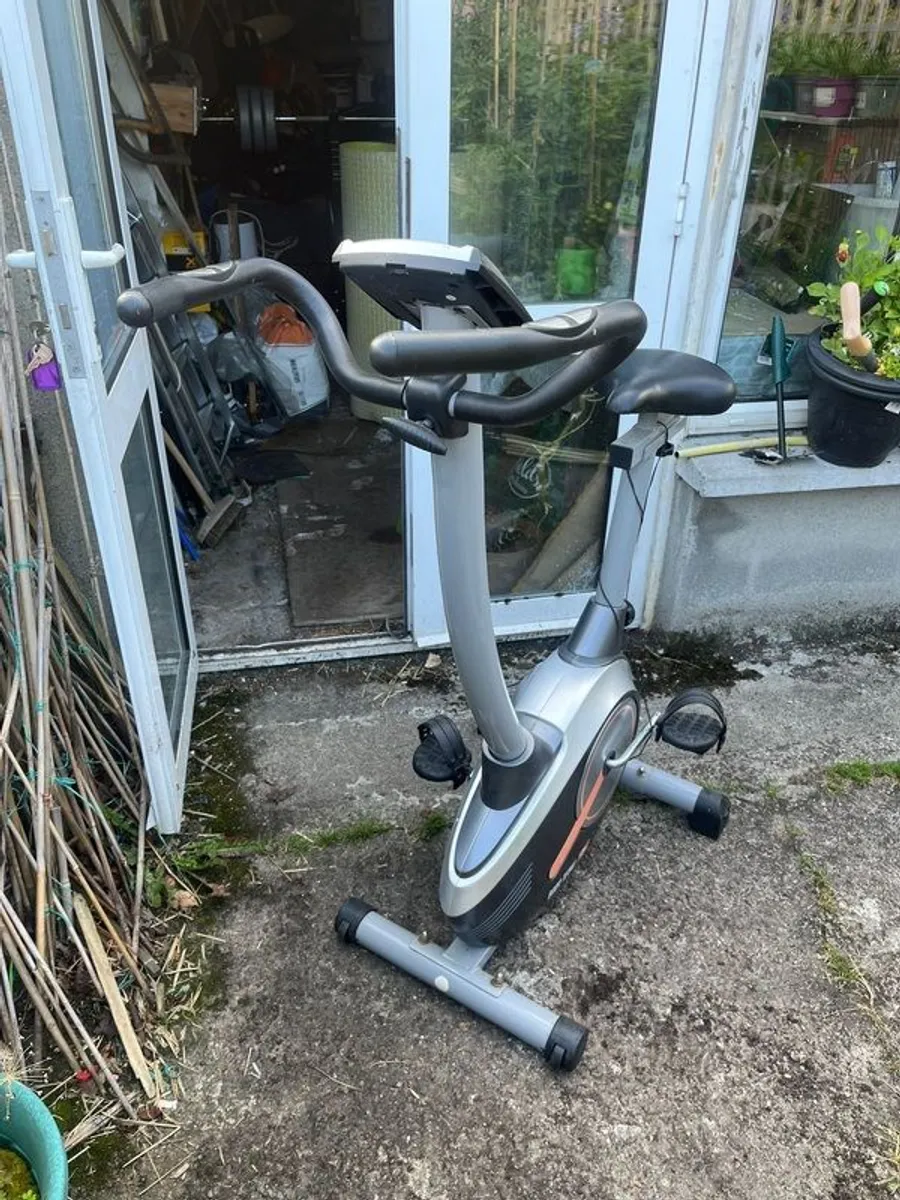 Exercise bike - Image 3