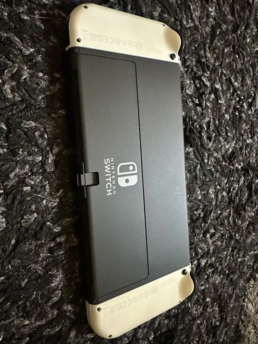 Nintendo Switch OLED (White) + 4 Popular Games - Image 4