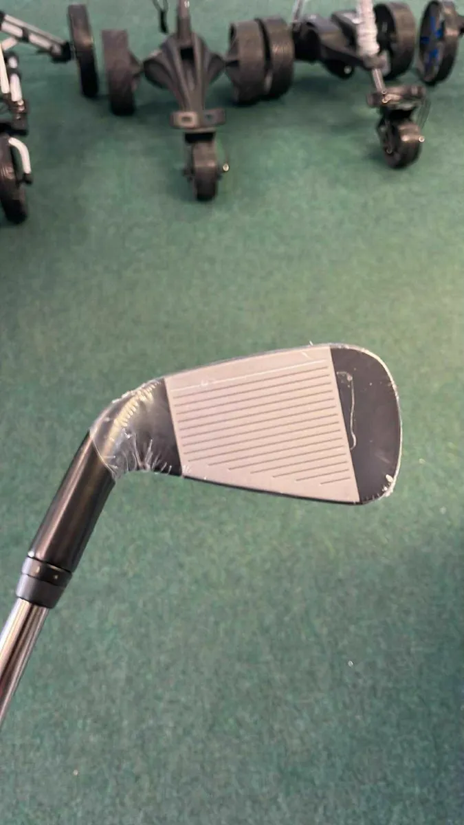 Ping iCrossover 3 Driving Iron Stiff €339 Now €249 - Image 3