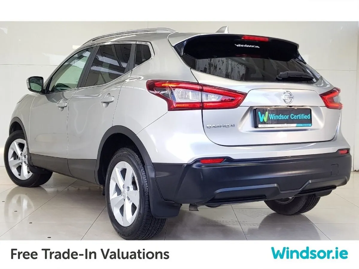 Nissan QASHQAI 1.2 PET SV - Image 2