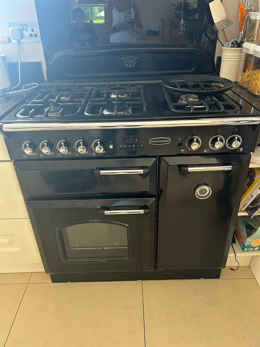 Cooker - Image 1