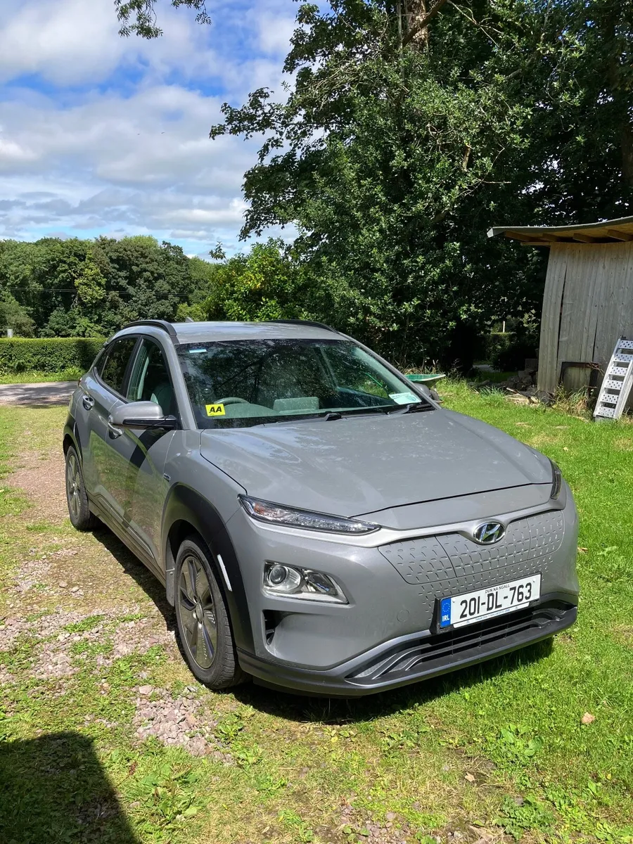 Hyundai KONA 64kwh Battery 100% - Image 1