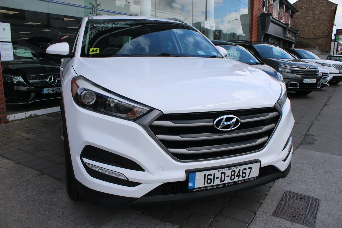 Hyundai Tucson 1.7 COMFORT 2016 - Image 1