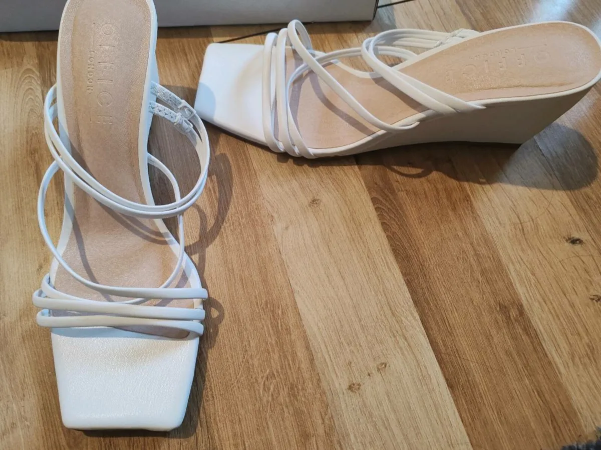 Office Wedged Sandals - Image 4