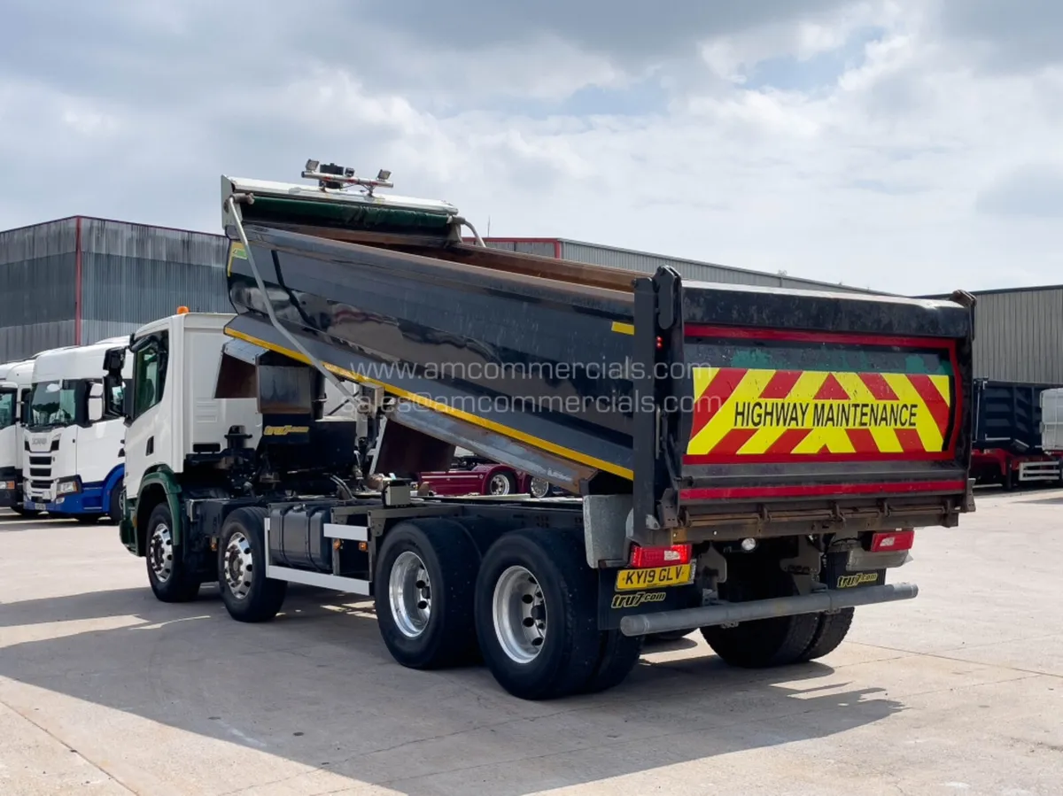 2019 (19) SCANIA P410 XT 32T TIPPER GRAB - Image 4